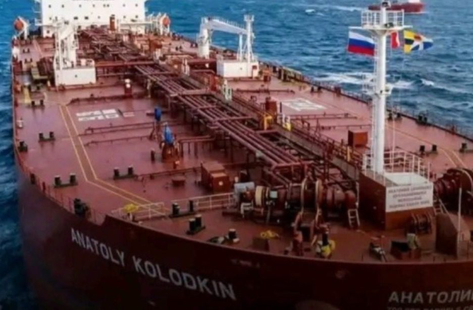 El ‘Anatoli Kolodkin’, de la flota de petroleros de Rusia y que transporta 730.000 barriles de crudo, llegó a Cuba