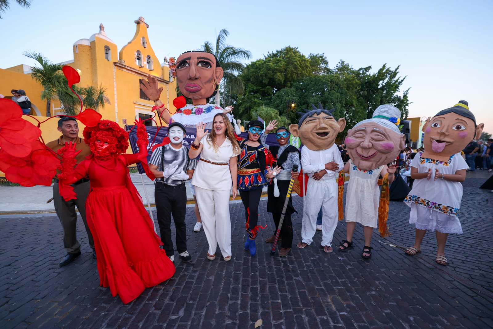 Alcaldesa Cecilia Patrón Laviada, encabezó la presentación del programa de actividades de La Víspera y La Noche Blanca 2026, que se realizarán los días 22 y 23 de mayo