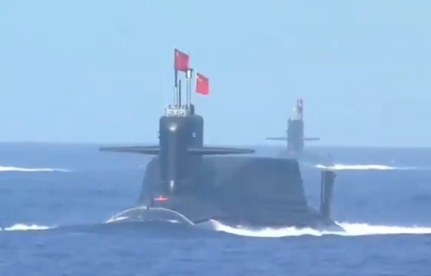 “China no respetará ningún bloqueo naval unilateral en el Estrecho de Ormuz”, le dicen a Trump / “Nunca permitiremos que ninguna fuerza extranjera nos acose, oprima o subyugue”: presidente Xi