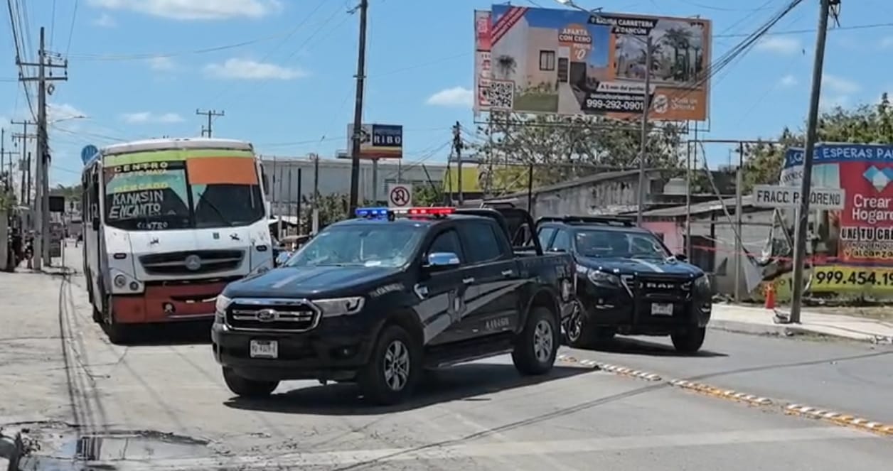 Motociclista rebasa pisa tortugas y cae al piso golpeándose la cabeza y fallece en Kanasín en la colonia Pablo Moreno