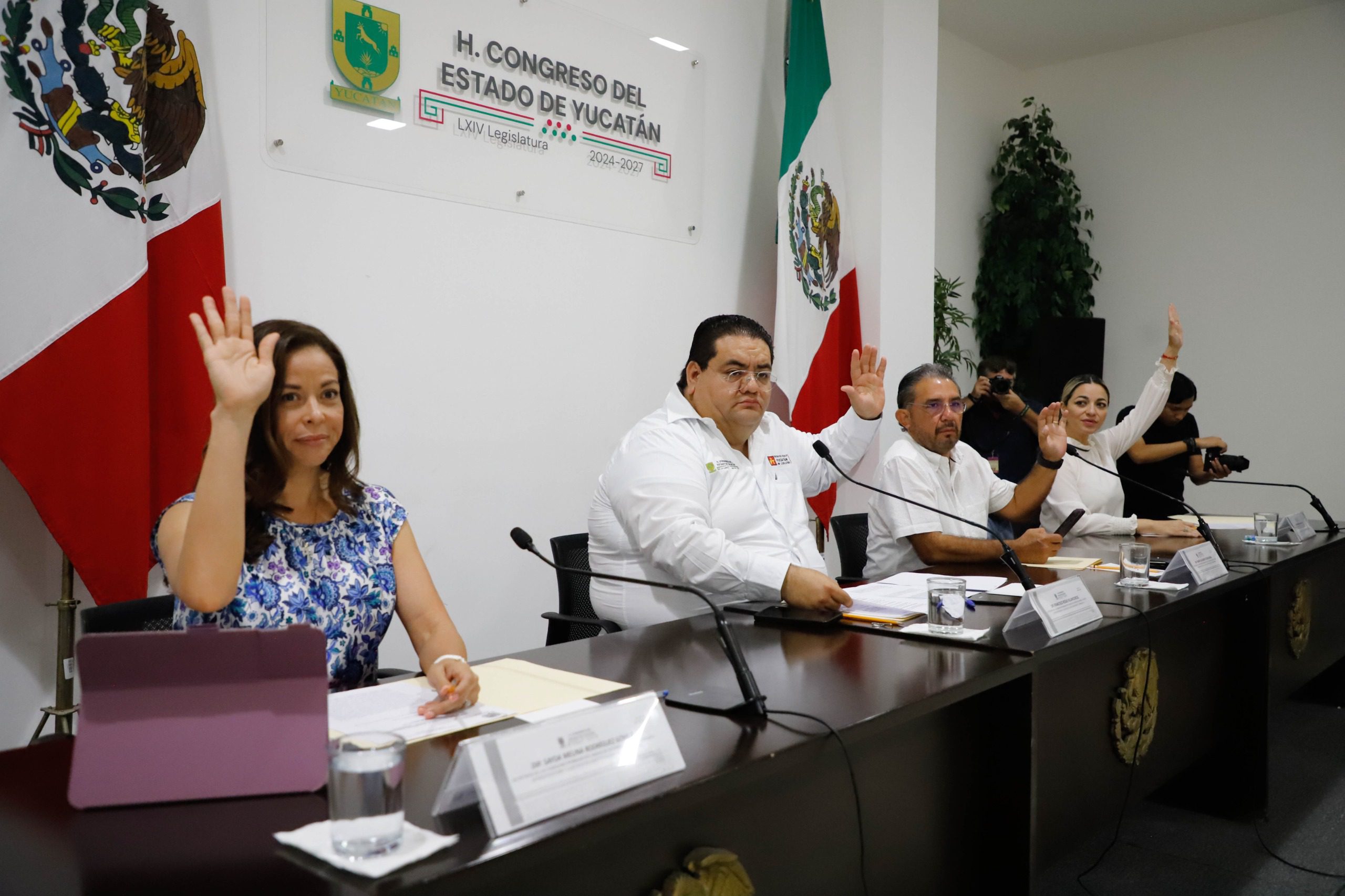 Comisiones Unidas del Congreso de Yucatán aprueban proyectos de dictamen en materia de transporte, justicia administrativa y desarrollo urbano