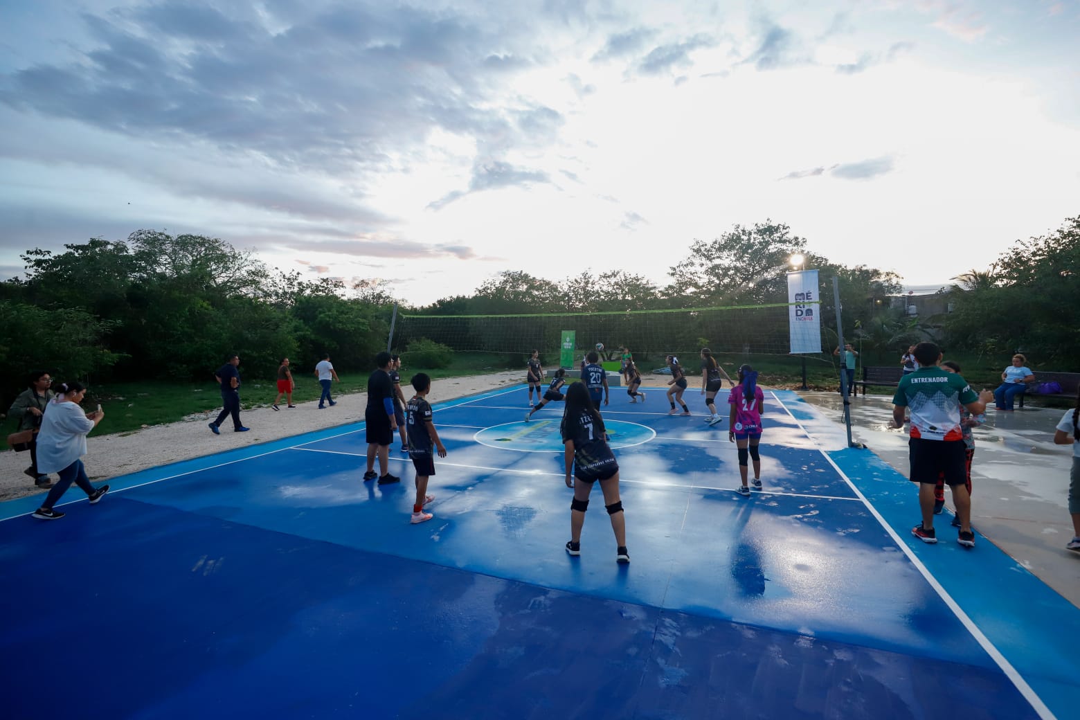 La presidenta municipal Cecilia Patrón Laviada entregó los trabajos de rehabilitación del Parque de Diseño Participativo de Villa Magna del Sur
