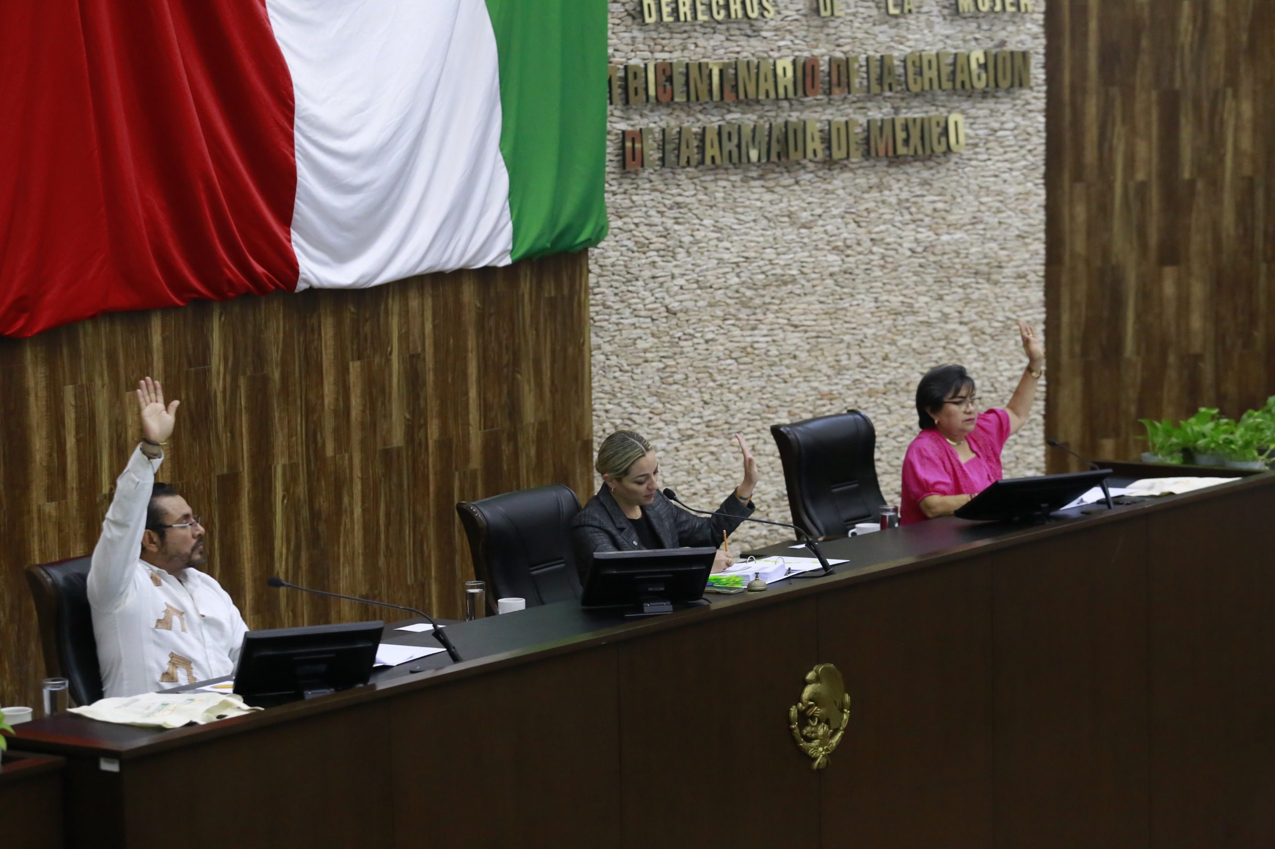 Suprema Corte de Justicia aplicó una multa a los 35 integrantes del Congreso de Yucatán para forzar la aprobación de la no criminalización del aborto
