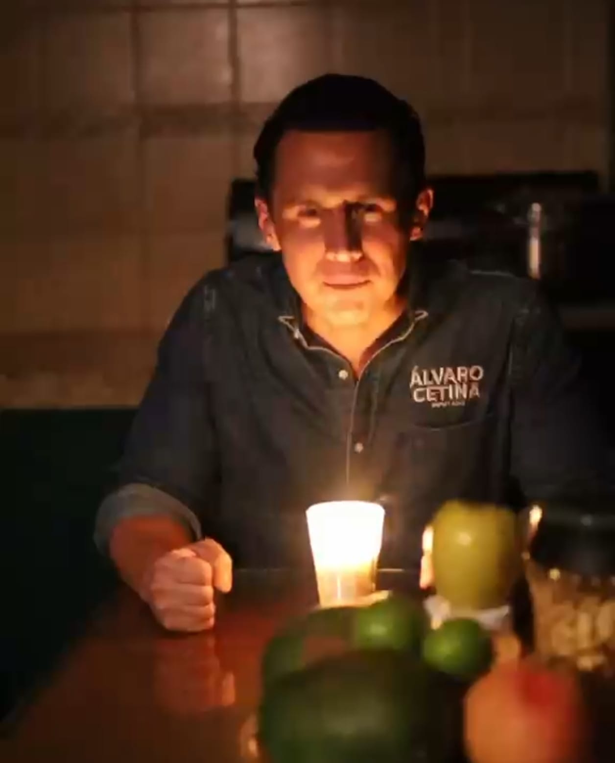 Álvaro Cetina abordó el tema de los recurrentes apagones que afectan a Mérida y al Estado de Yucatán / Propone que usuarios reciban un descuento en su recibo por cada hora que permanezcan sin electricidad