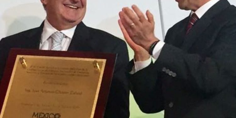 Reaparece el ex presidente priista, Enrique Peña Nieto, en una boda junto a “empresarios” israelíes que dijeron haberlo sobornado y que le vendieron sistemas de espionaje israelíes de la NSO Group y el sistema Pegasus