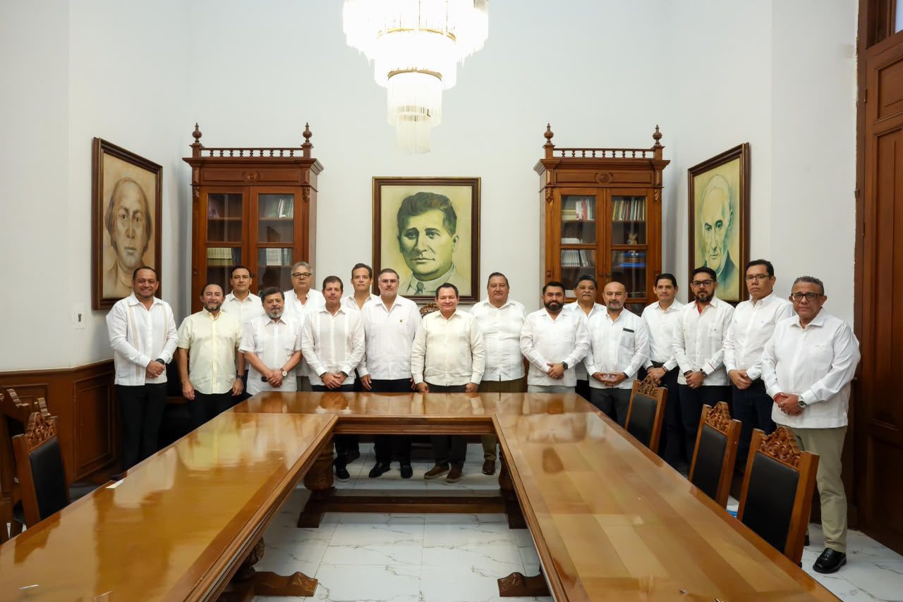 Gobernador Joaquín Díaz Mena “garantiza manejo responsable de recursos para el Plan Bienestar Metropolitano” / Reconocen “estabilidad financiera de Yucatán”