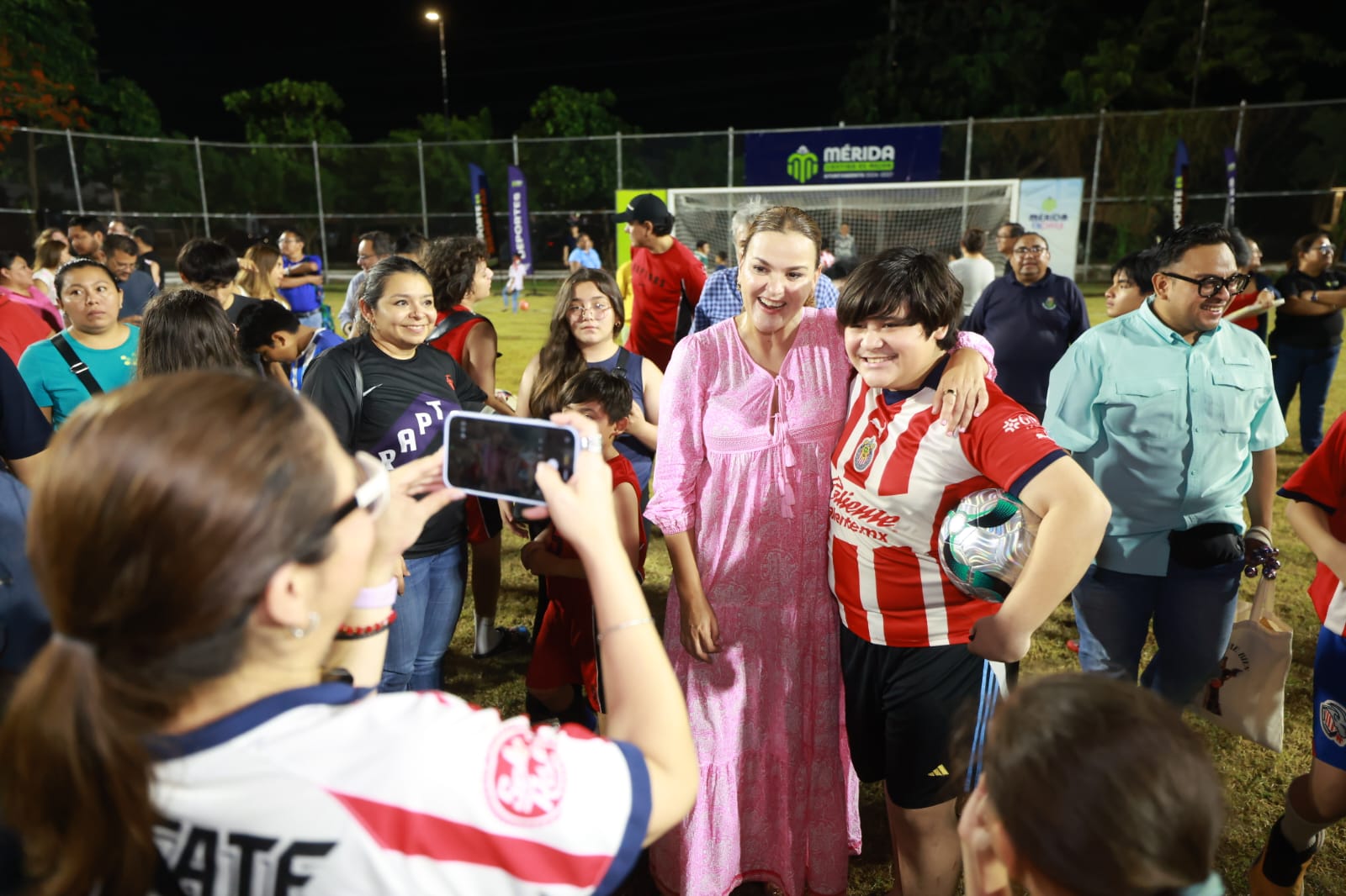 Según la alcaldesa Cecilia Patrón Laviada, “Mérida continúa consolidando su infraestructura verde con la construcción del primer Corredor Verde de la capital yucateca en Ciudad Caucel”