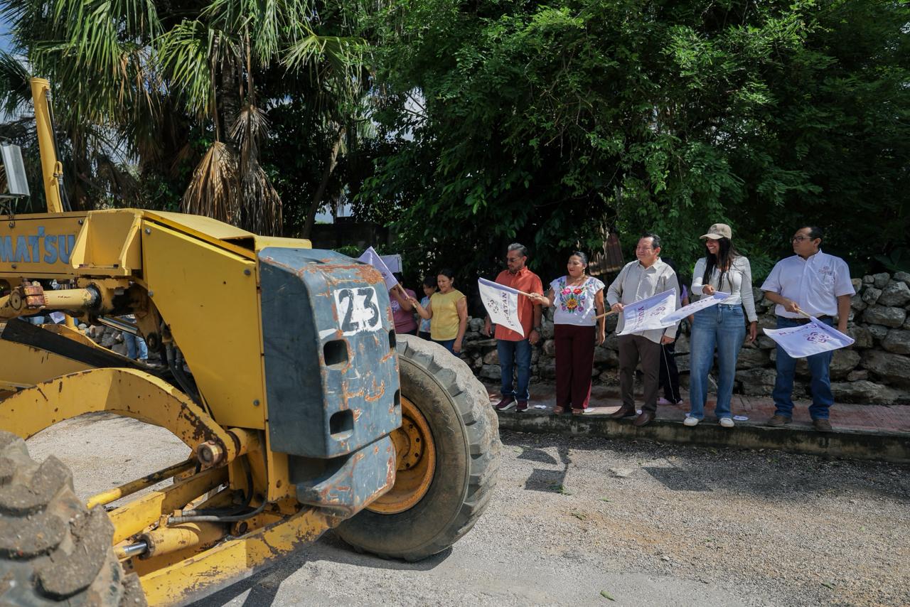 Con una inversión conjunta superior a 5.5 millones de pesos, el Gobierno de Yucatán informó que realiza obras en la infraestructura urbana de Kopomá
