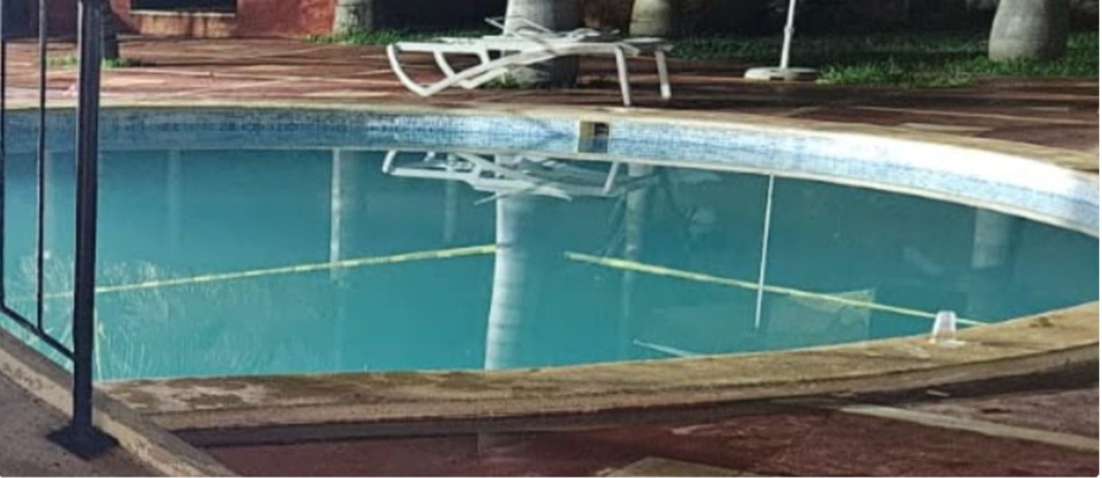 Sucedió en Peto, durante un convivio familiar sin que sin que nadie se diera cuenta / Se ahogó en una piscina en la que cayó un hombre de 56 años