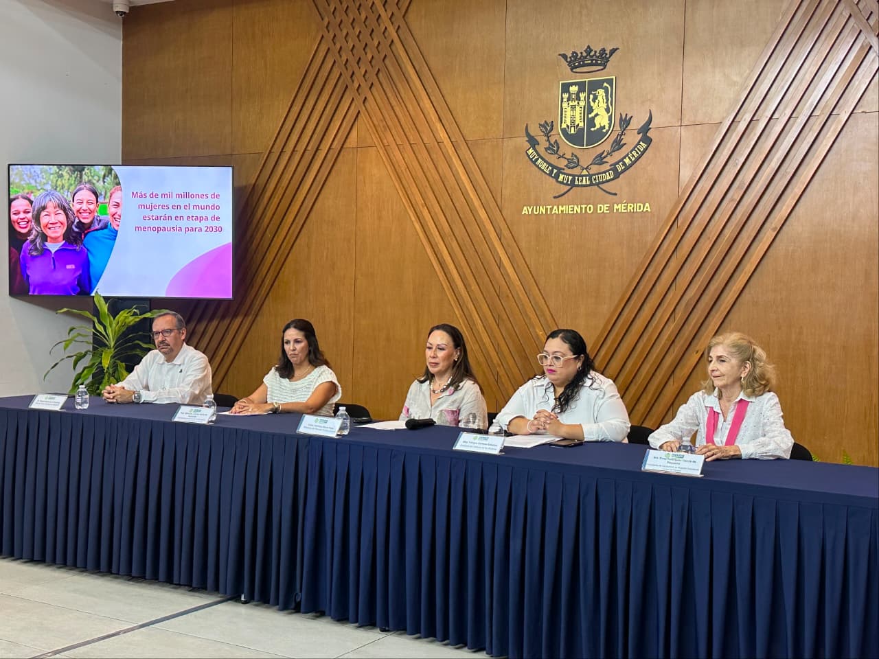 Más de 40 representantes de instituciones, academia, iniciativa privada y sociedad civil participaron en la construcción del Marco Conceptual de Cuidados del Ayuntamiento de Mérida
