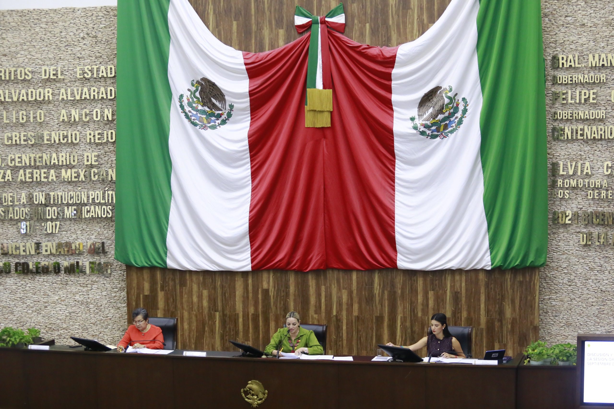 El Congreso del Estado aprobó por unanimidad reformas a la Ley de Educación de Yucatán para fortalecer las políticas públicas de prevención y atención de la violencia en el entorno escolar