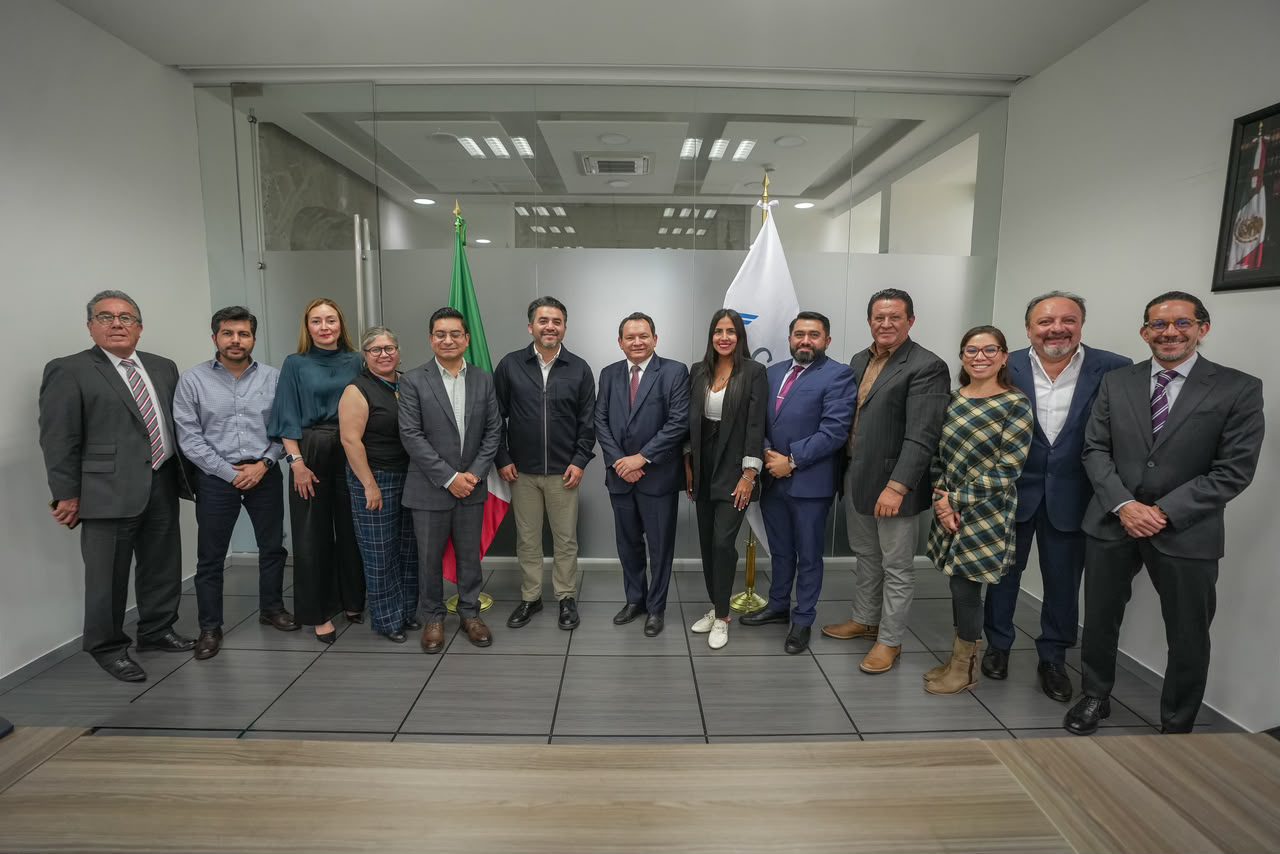 gobernador Joaquín Díaz Mena “sostuvo una reunión de trabajo con el director general de Conagua para el Plan Bienestar Metropolitano