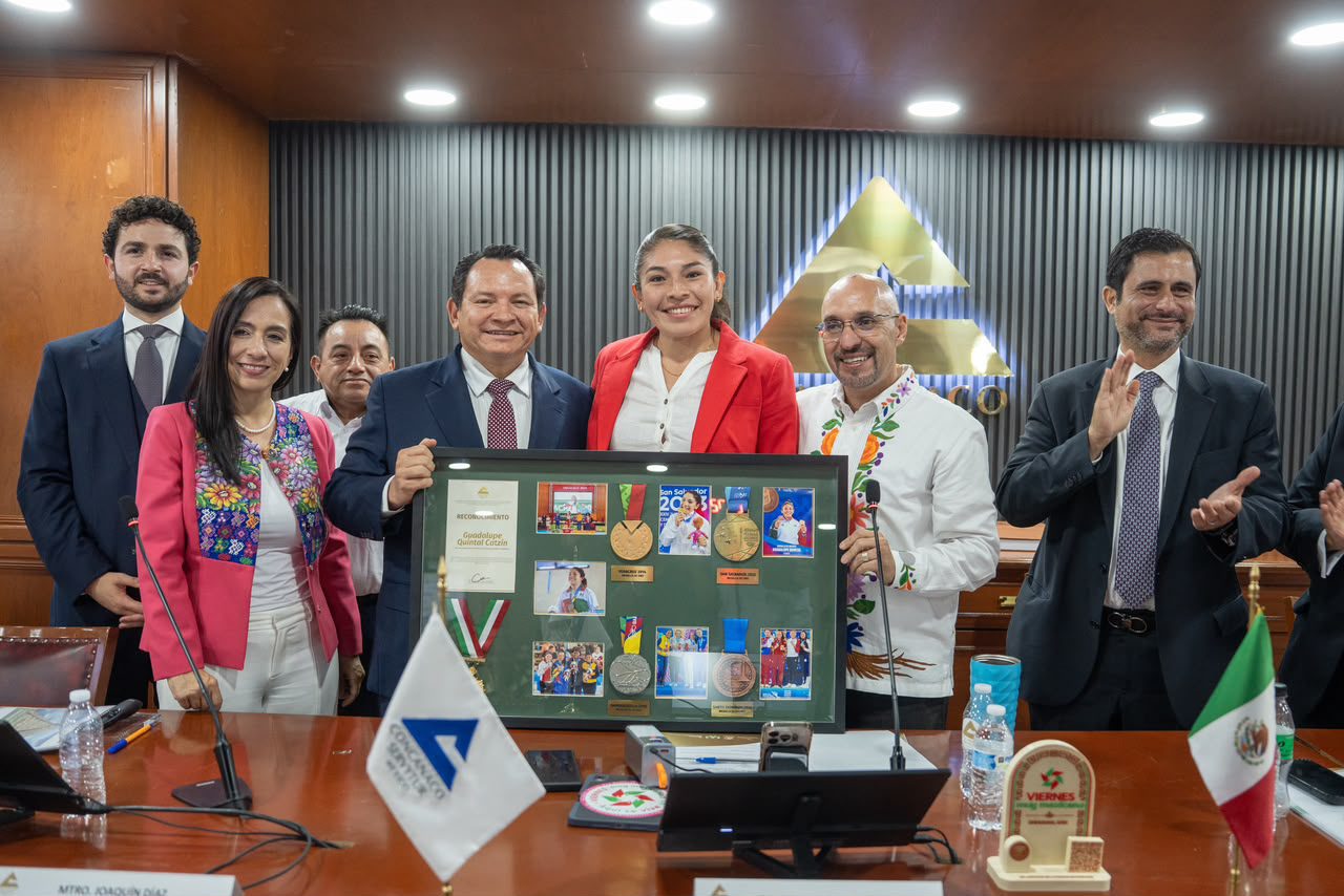Gobernador Joaquín Díaz Mena presentó ante el Consejo Directivo Nacional de la Confederación de Cámaras Nacionales de Comercio, Servicios y Turismo los proyectos estratégicos de su gobierno