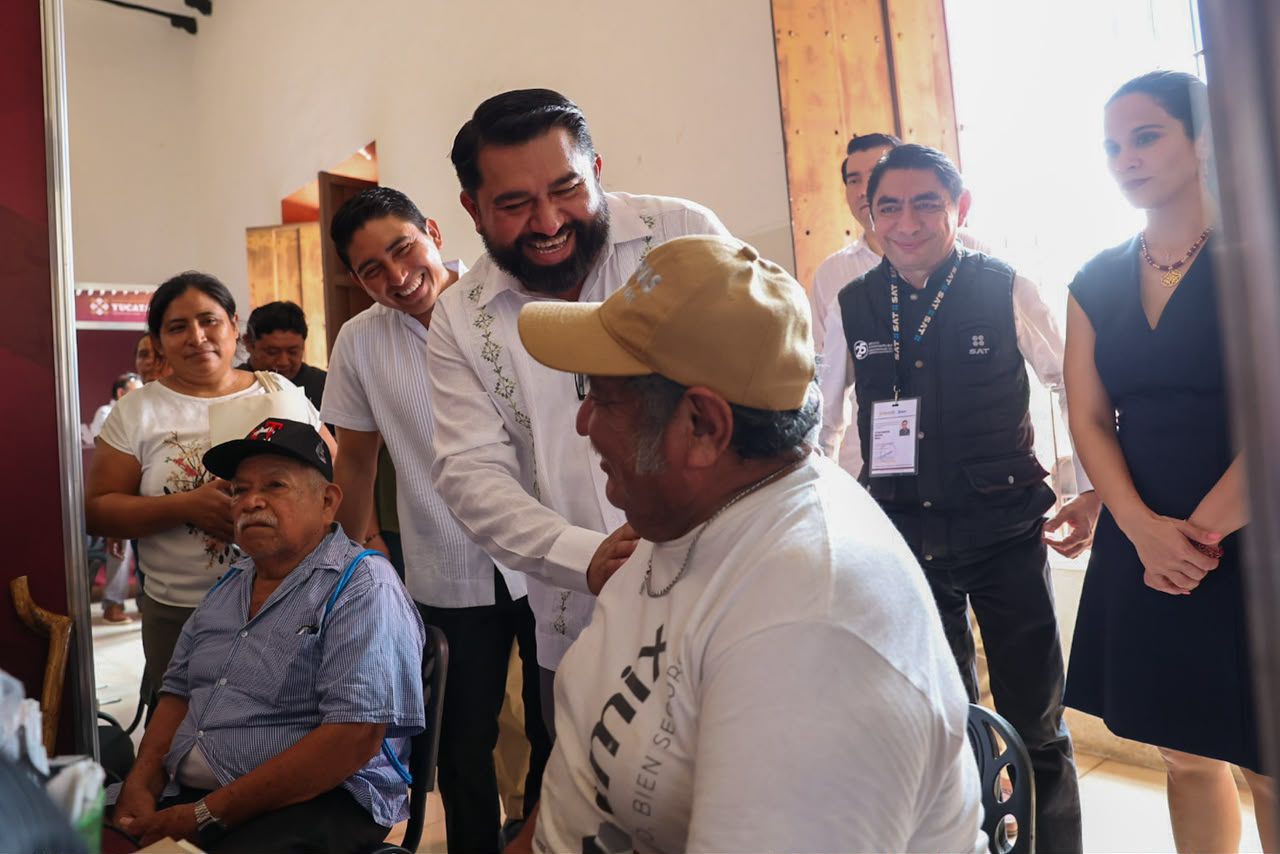 La Ventanilla Única Estatal Móvil (VUEM) llegó a Sotuta lo que permitirá que más familias del interior del estado resuelvan trámites sin trasladarse hasta Mérida