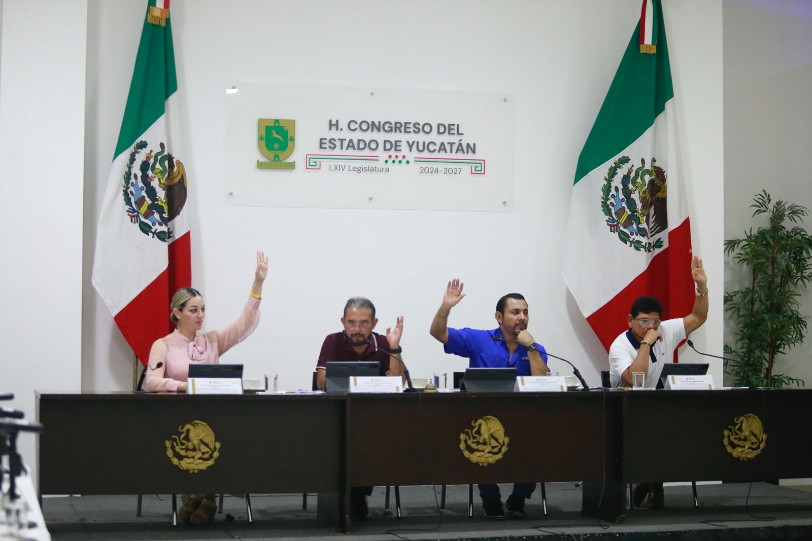 Congreso avanza en el reconocimiento de expresiones emblemáticas de la identidad cultural de Yucatán / Carne ahumada de Temozón representa mucho más que una tradición gastronómica