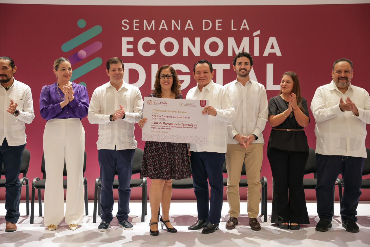 Página web, tienda en línea y hasta inteligencia artificial: 400 negocios yucatecos ya recibieron su kit digital y más de 1,000 se capacitaron este año, dice el gobierno estatal