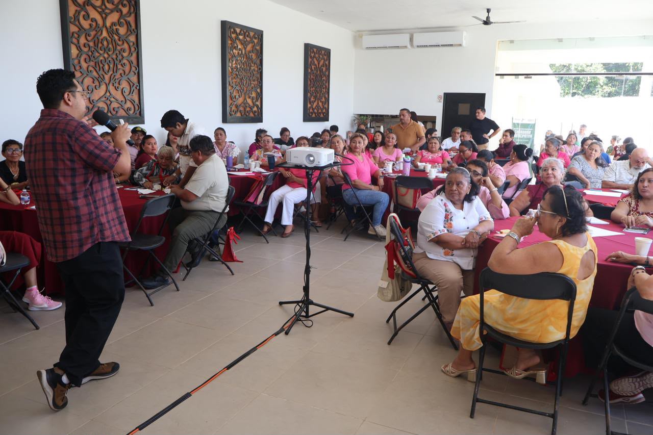 Morena dice que quedaron como aspirantes por Mérida Estefanía Baeza Pérez, Susana Gamboa Salazar, Óscar Brito Zapata y Liborio Vidal Aguilar